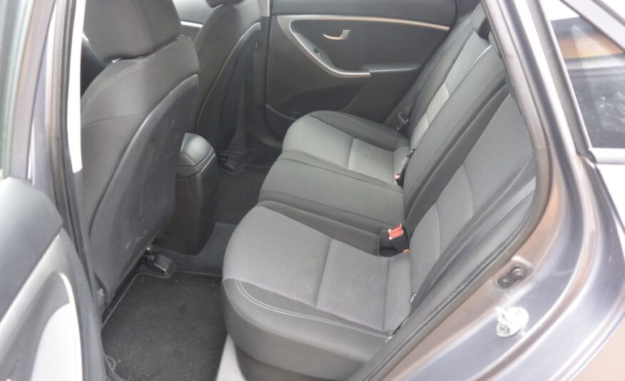 Hyundai i30 1.4CVVT 73kW