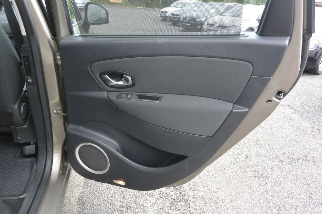 Renault Scenic 2.0DCi 110kW 110kW