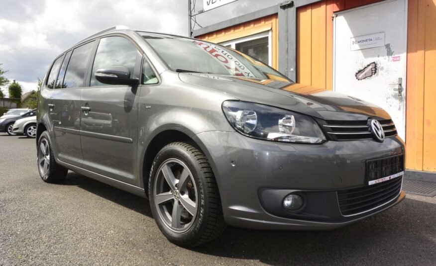 Volkswagen Touran 2.0TDi Comfortline 103kW NAVI 103kW