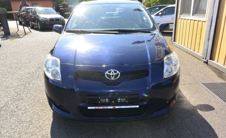Toyota Auris 2.0D-4D 93kW