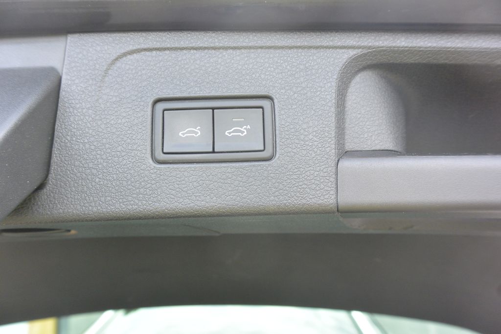 Volkswagen Passat 2.0TDi 4MOTION 176kW DPH! 176kW