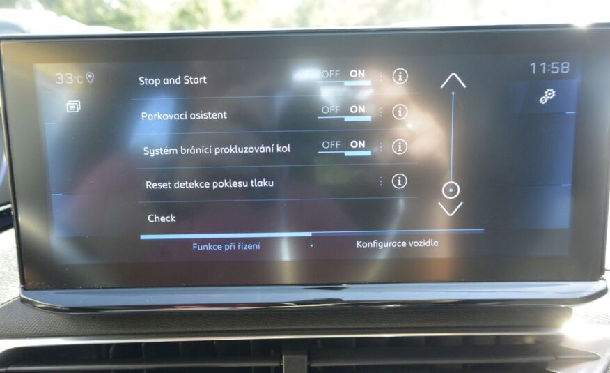 Peugeot 3008 1.2 PureTech 96kW * DPH * 96kW