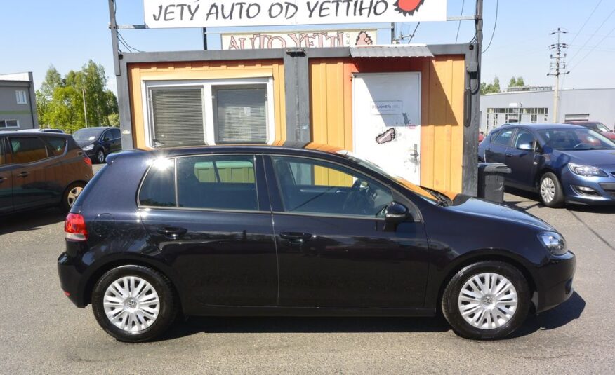 Volkswagen Golf 1.2TSi Match 77kW NAVI 77kW