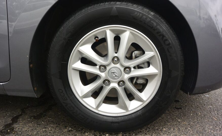 Hyundai i30 1.4CVVT 73kW