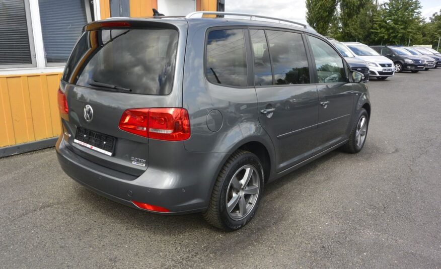 Volkswagen Touran 2.0TDi Comfortline 103kW NAVI 103kW