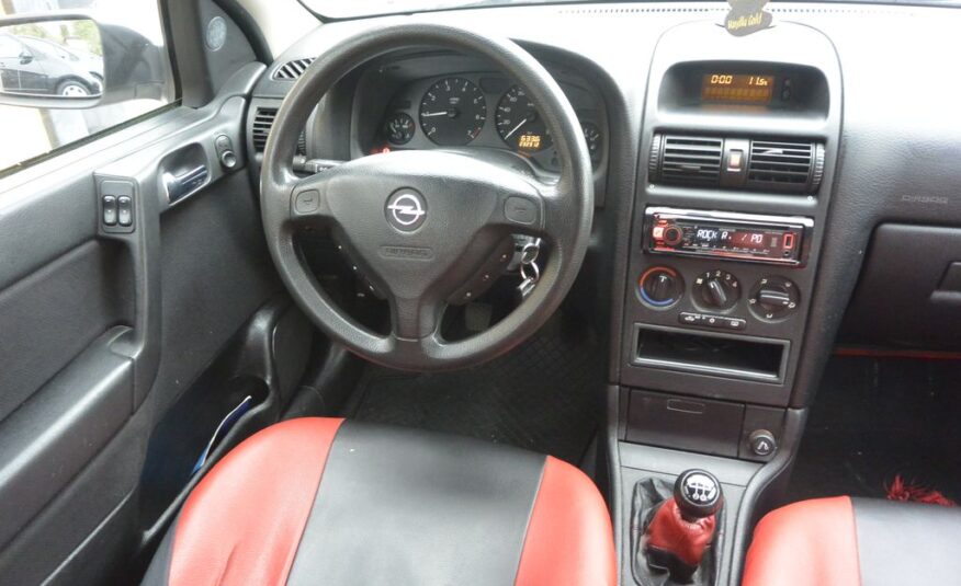 Opel Astra 1.6i16v 83kW