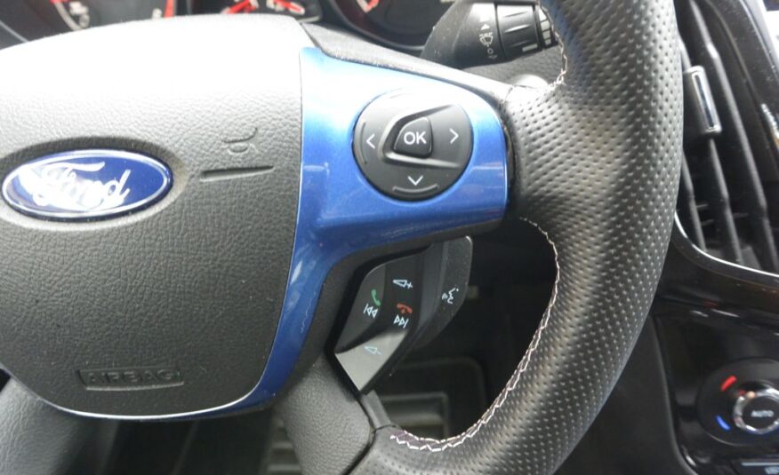 Ford Focus ST 2,0 EcoBoost 184kW 184kW