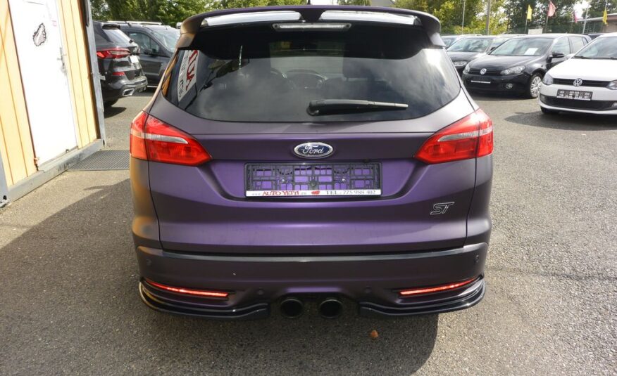 Ford Focus ST 2,0 EcoBoost 184kW 184kW