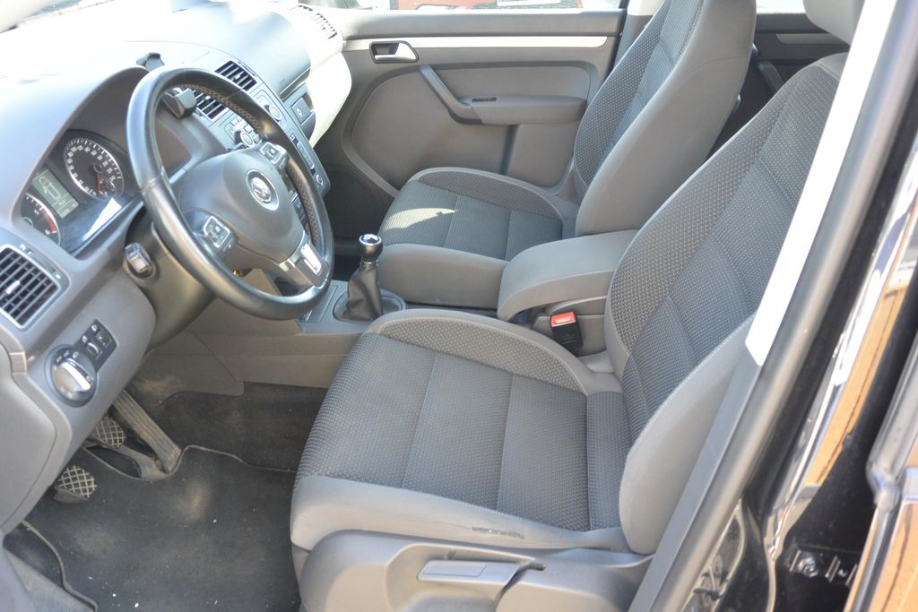 Volkswagen Touran 1.6TDi  Comfortline 77kW