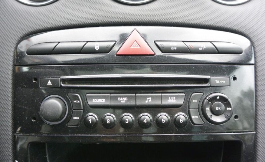 Peugeot 308 2.0HDi SW 7míst 110kW