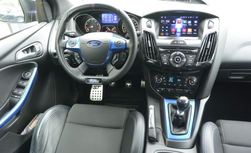 Ford Focus ST 2,0 EcoBoost 184kW 184kW