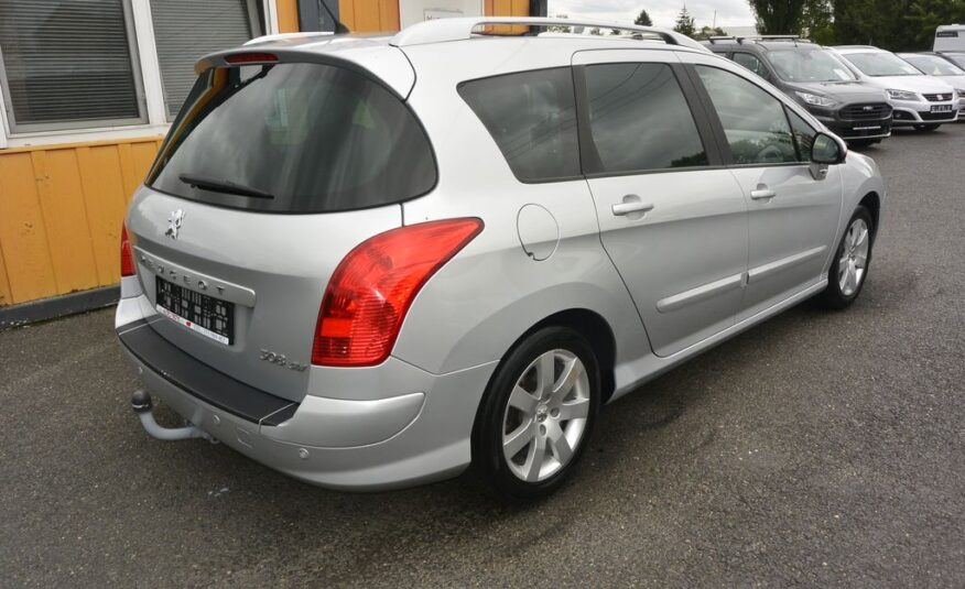 Peugeot 308 2.0HDi SW 7míst 110kW