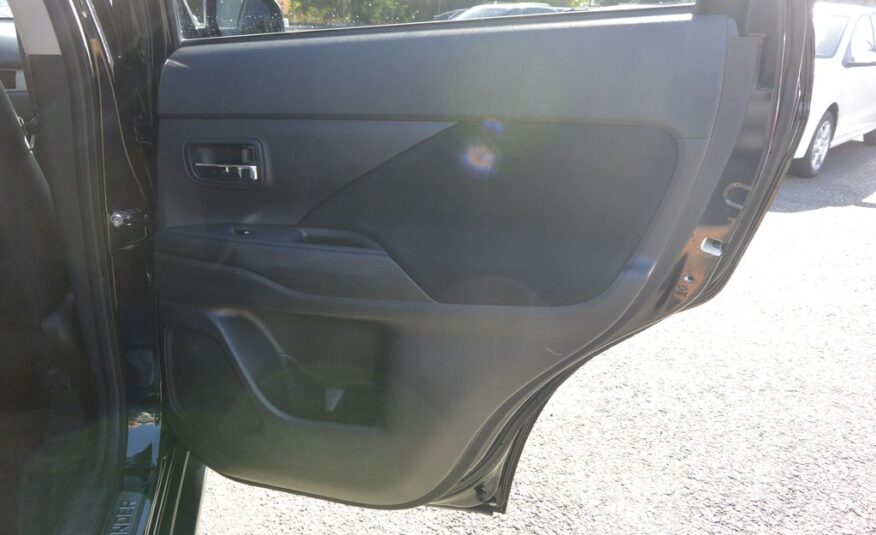 Mitsubishi Outlander 2.2 DI-D 4WD INTENSE 6AT 110kW