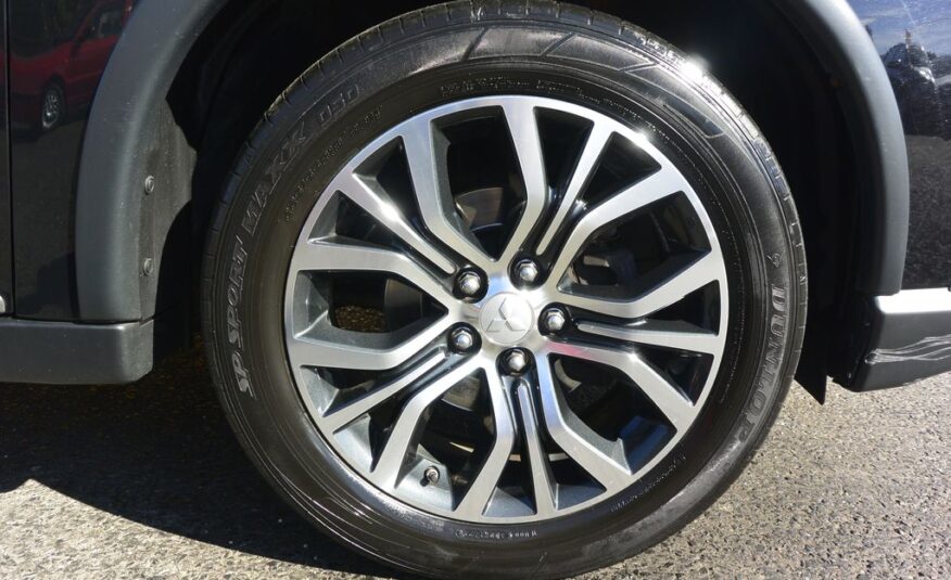 Mitsubishi Outlander 2.2 DI-D 4WD INTENSE 6AT 110kW