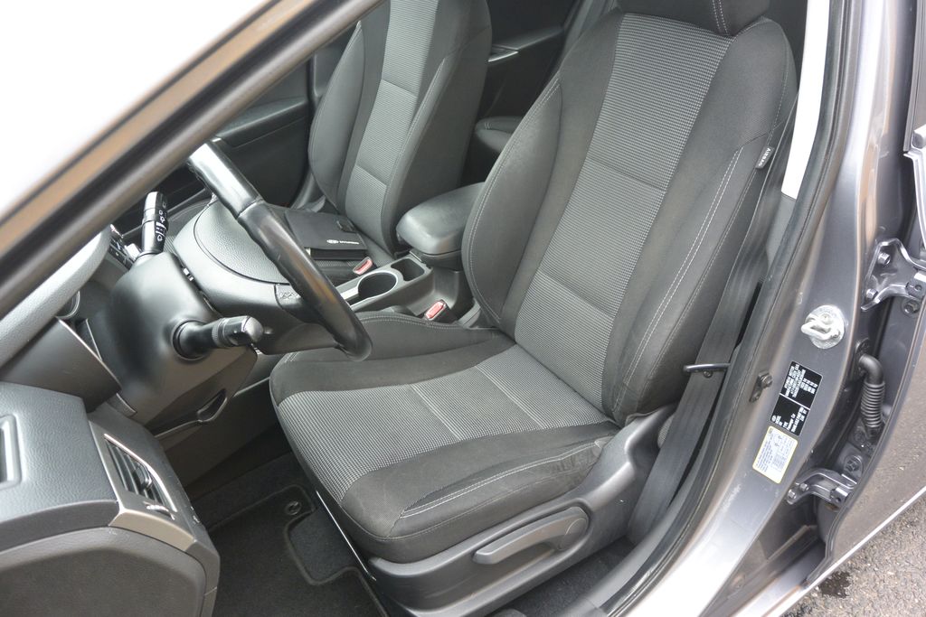 Hyundai i30 1.4CVVT 73kW