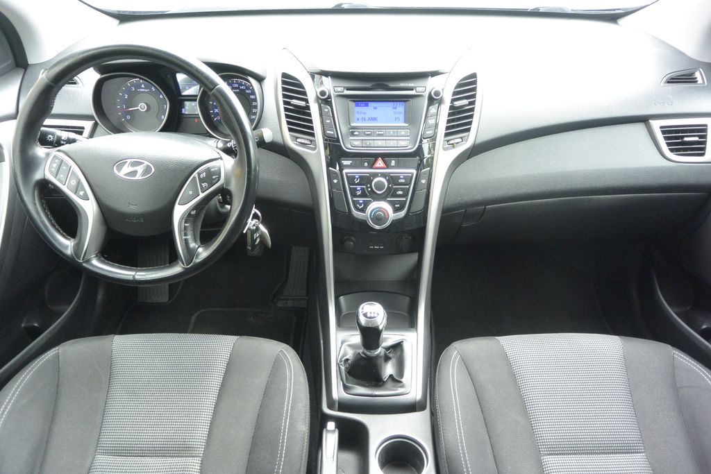 Hyundai i30 1.4CVVT 73kW