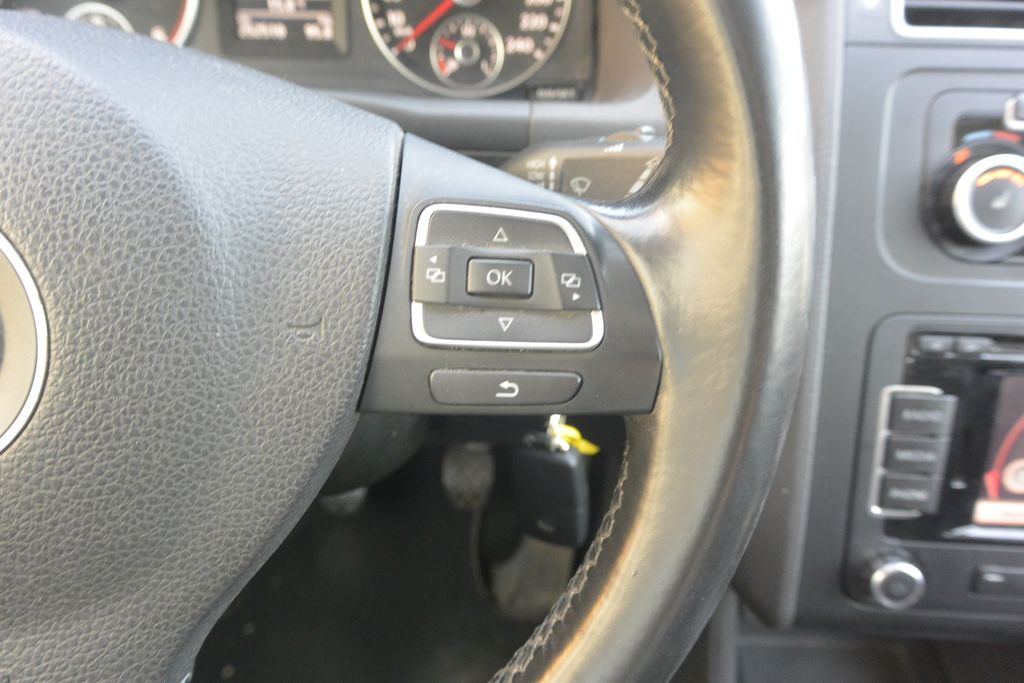 Volkswagen Touran 1.6TDi  Comfortline 77kW