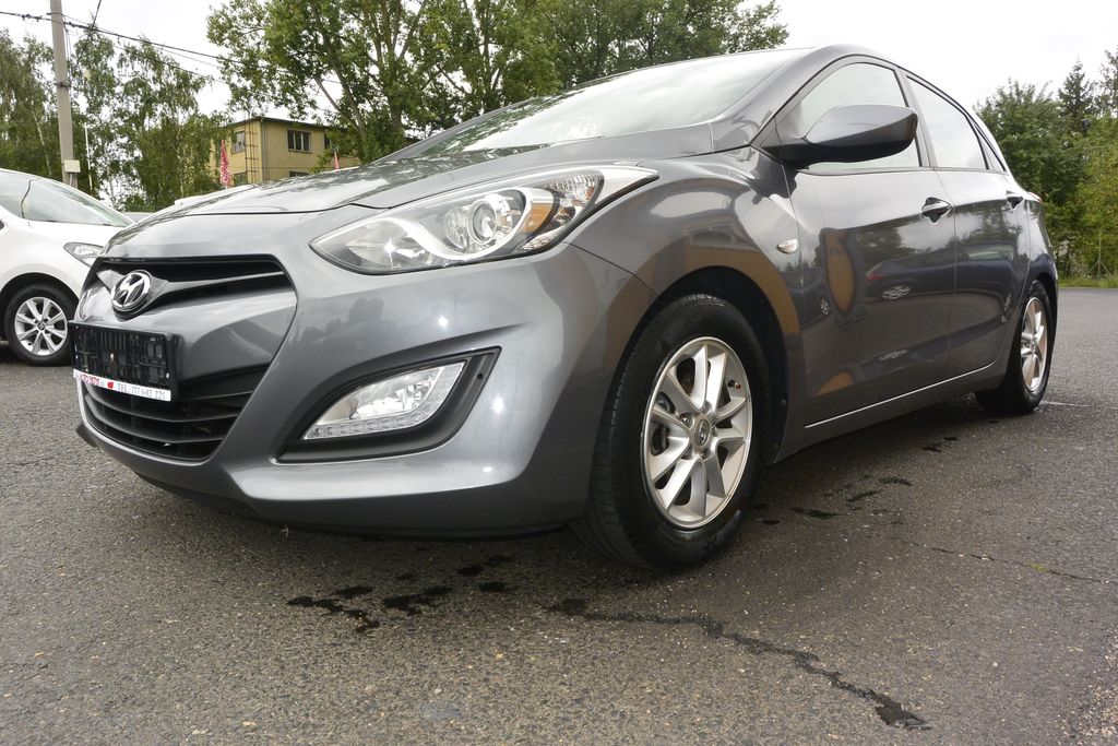 Hyundai i30 1.4CVVT 73kW