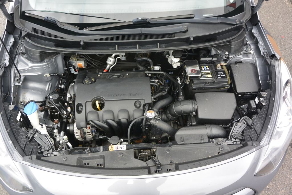 Hyundai i30 1.4CVVT 73kW