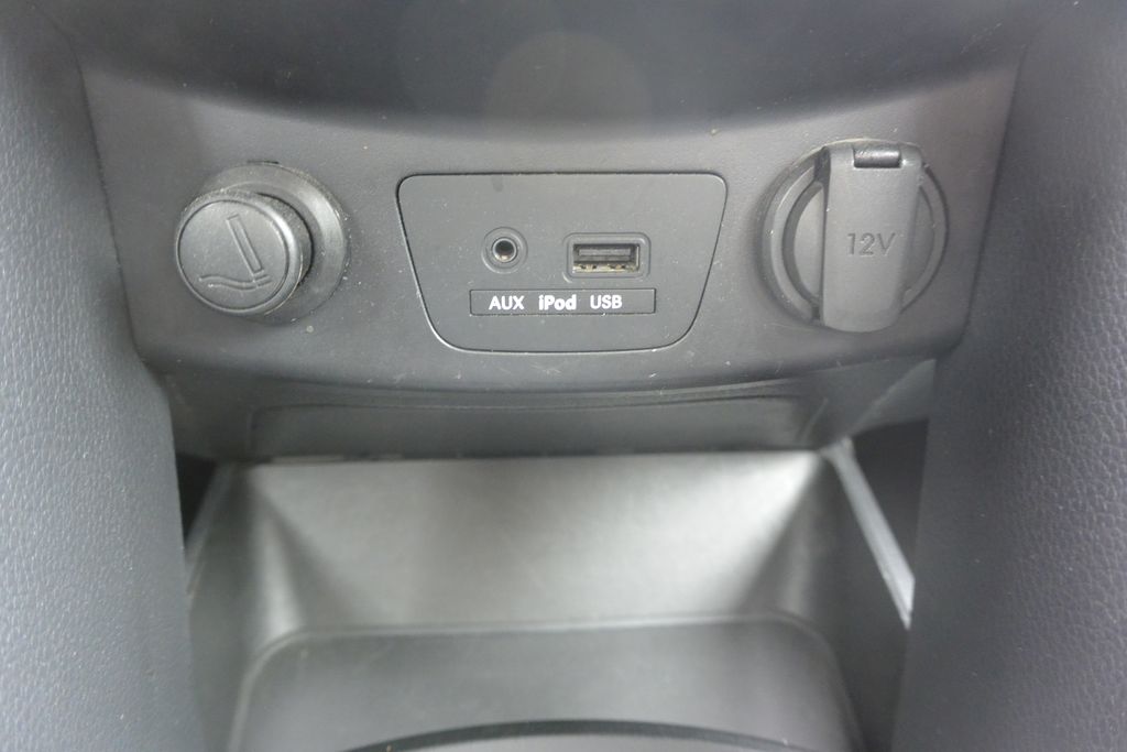 Hyundai i30 1.4CVVT 73kW