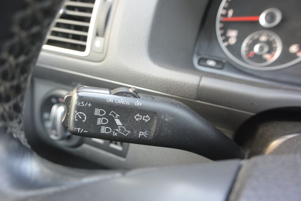 Volkswagen Touran 1.6TDi  Comfortline 77kW