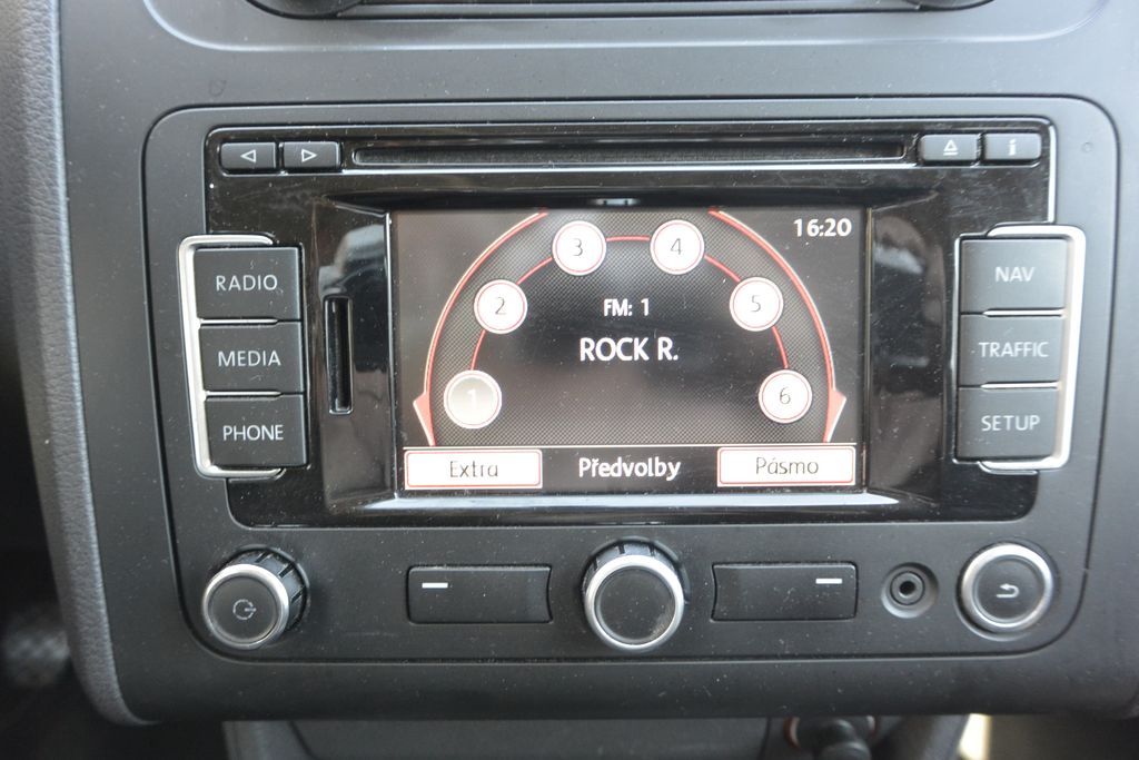 Volkswagen Touran 1.6TDi  Comfortline 77kW