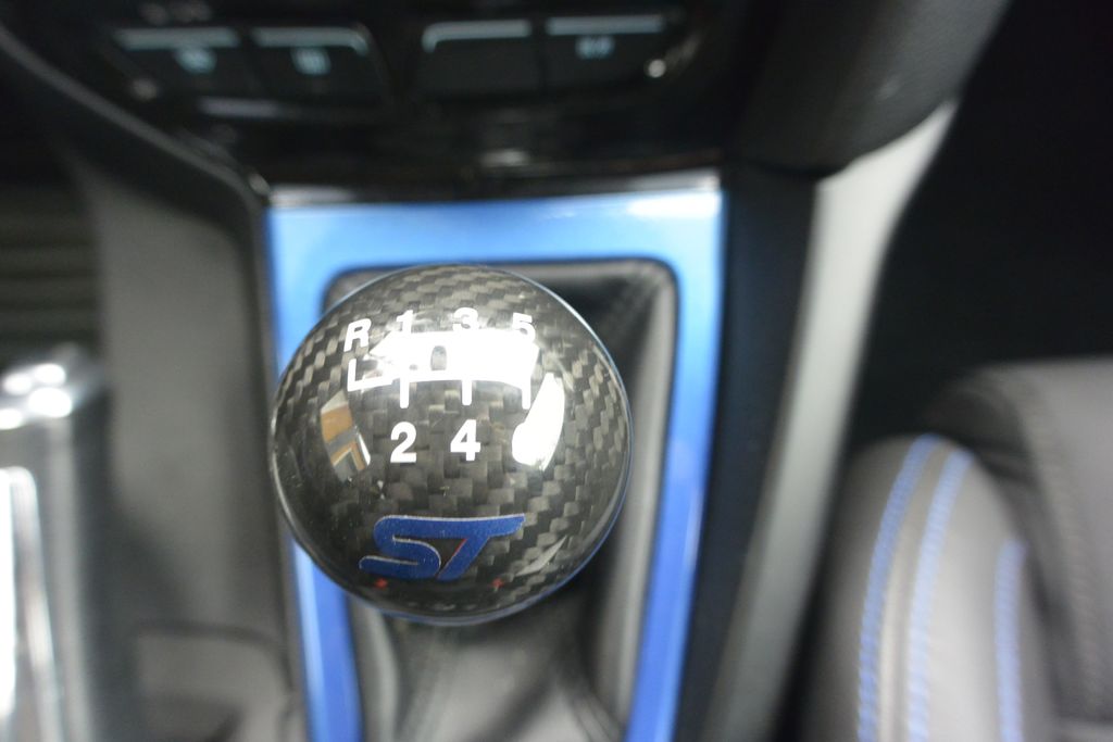 Ford Focus ST 2,0 EcoBoost 184kW 184kW