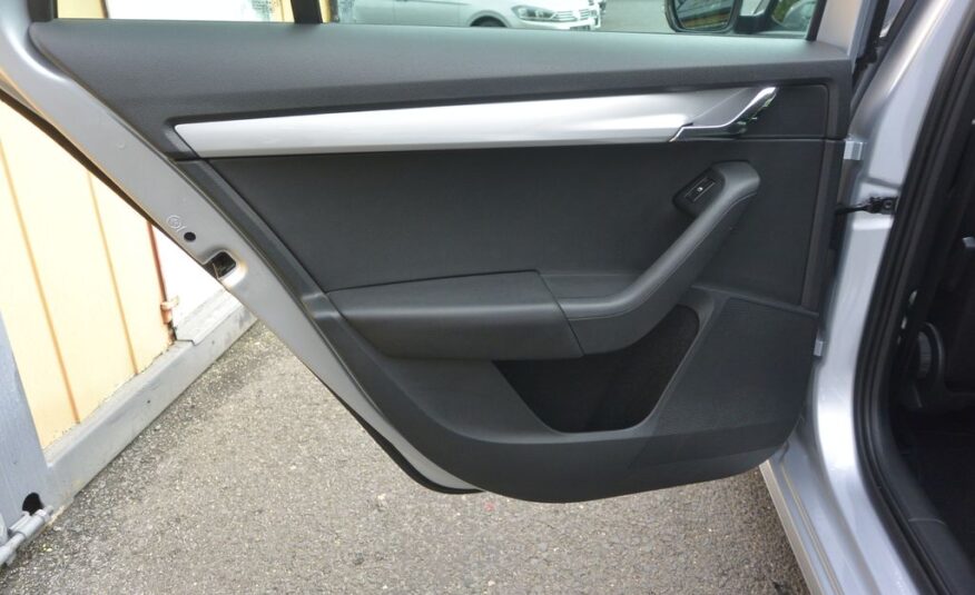 Škoda Octavia 2.0TDi 110kW 140tis km 110kW