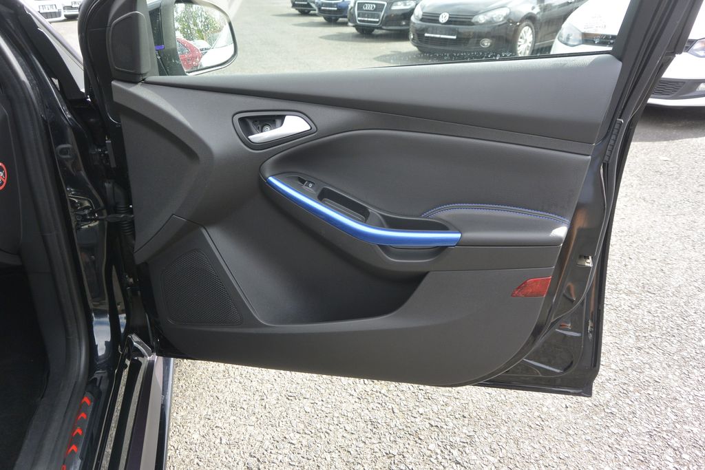 Ford Focus ST 2,0 EcoBoost 184kW 184kW