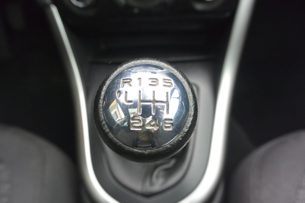 Peugeot 308 2.0HDi SW 7míst 110kW