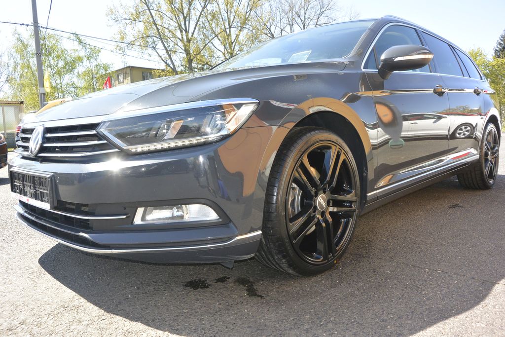 Volkswagen Passat 2.0TDi DSG, LED, NAVI 110kW