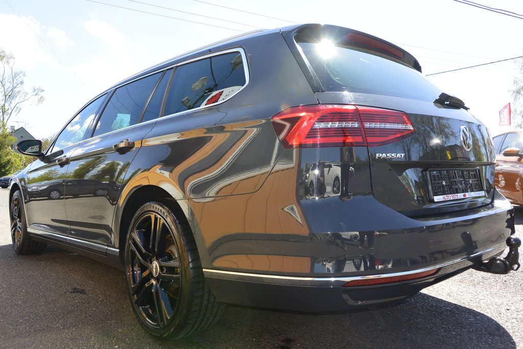 Volkswagen Passat 2.0TDi DSG, LED, NAVI 110kW