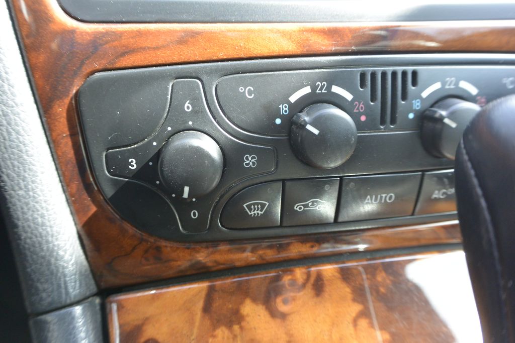 Mercedes-Benz CLK 240 125kW 125kW