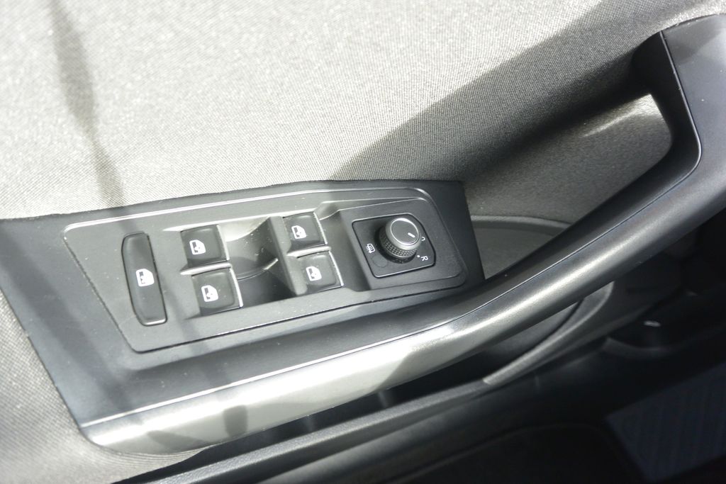 Volkswagen T-Roc 1.5TSi DSG 76tis km 110kW