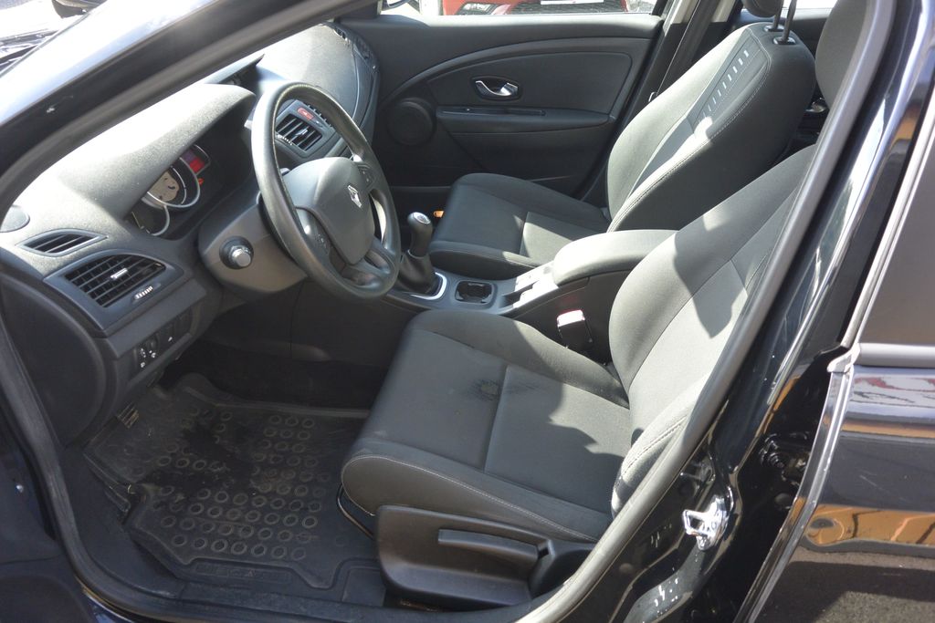 Renault Megane 1.6i16v 74kW