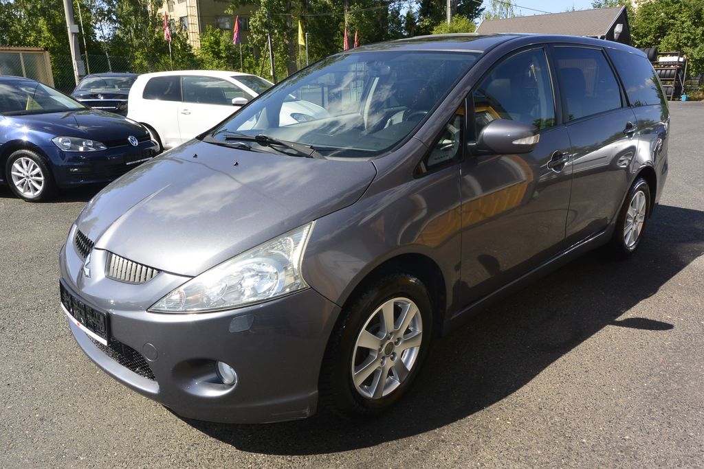 Mitsubishi Grandis 2.0DI-D 6míst 103kW