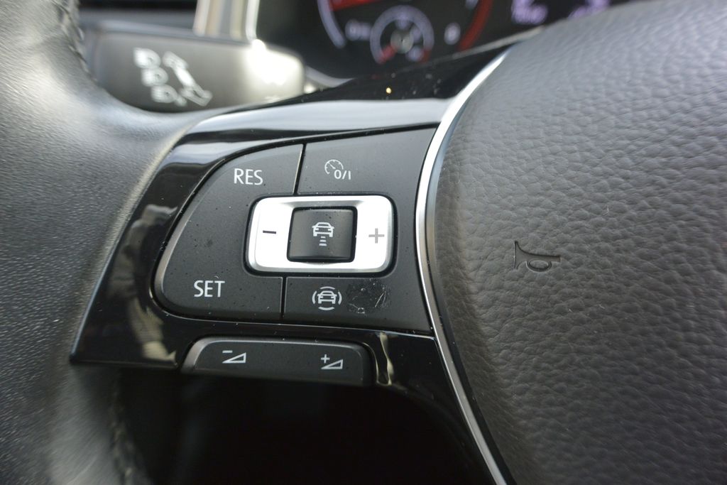 Volkswagen T-Roc 1.5TSi DSG 76tis km 110kW