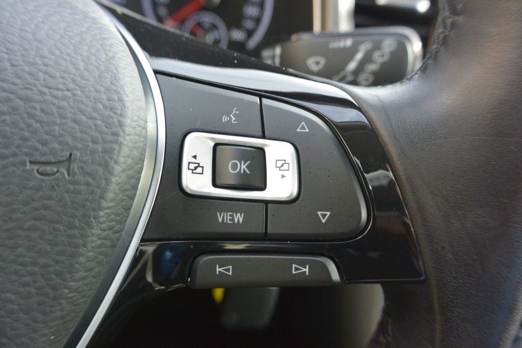 Volkswagen T-Roc 1.5TSi DSG 76tis km 110kW