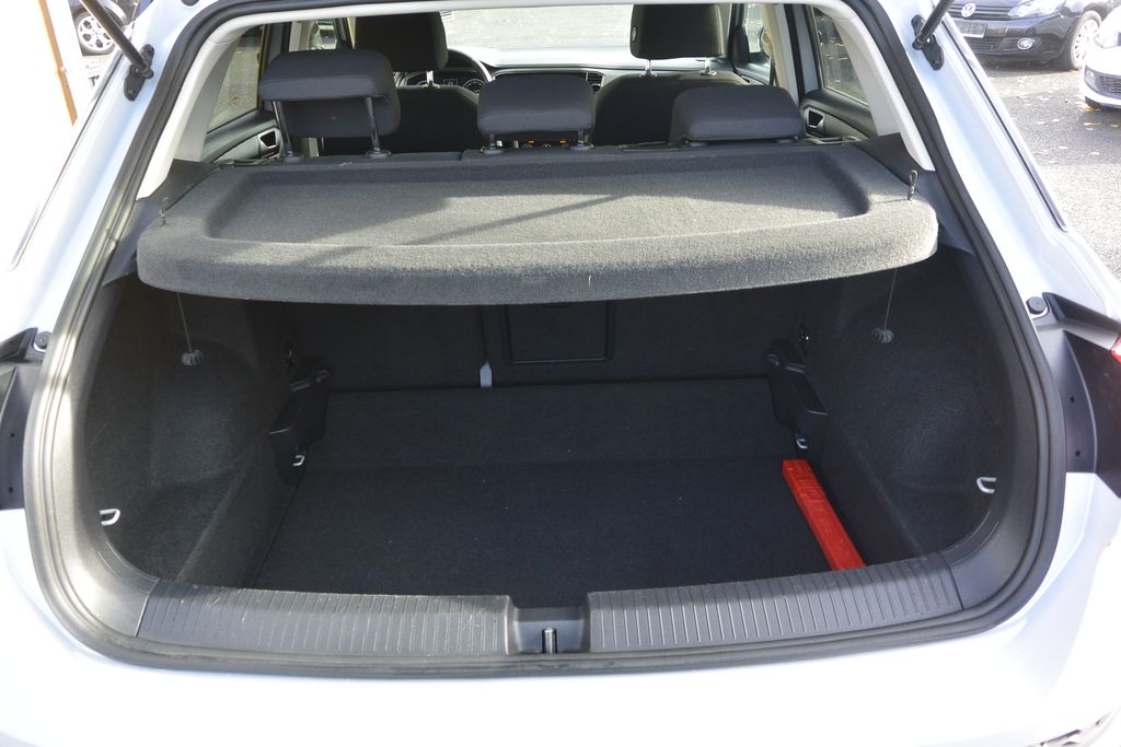 Volkswagen T-Roc 1.5TSi DSG 76tis km 110kW