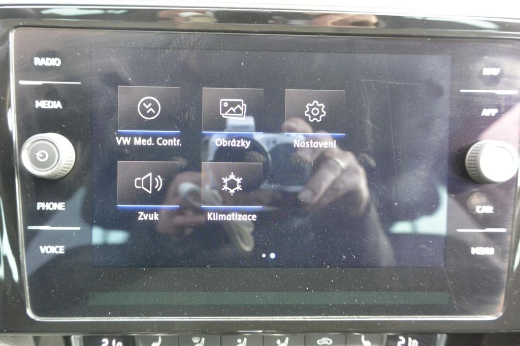 Volkswagen Passat 2.0TDi DSG, LED, NAVI 110kW