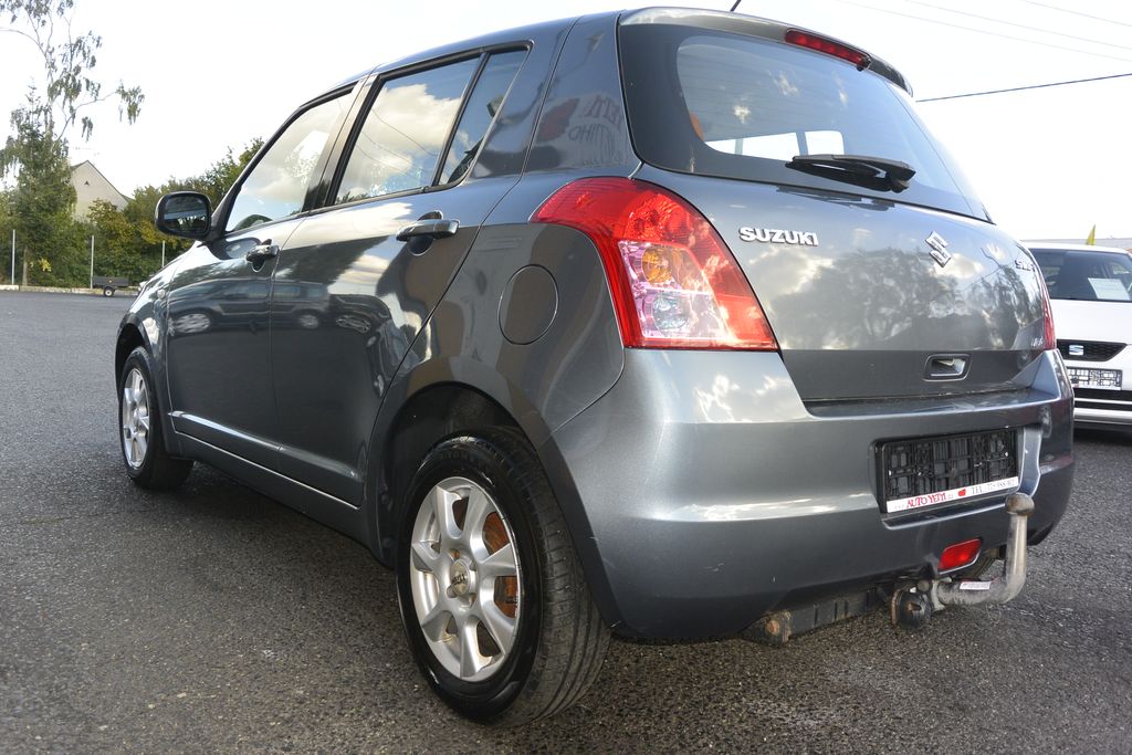 Suzuki Swift 1.3i16v 4×4 67kW
