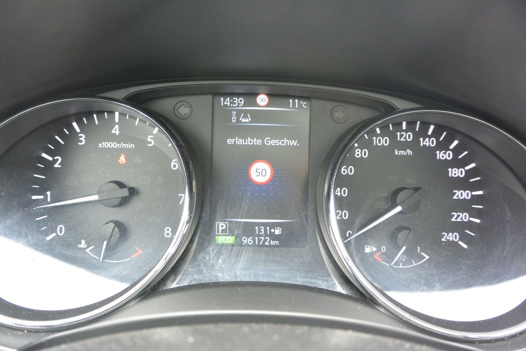 Nissan Qashqai 1,2 DIG-T Tekna Aut. Panorama 85kW