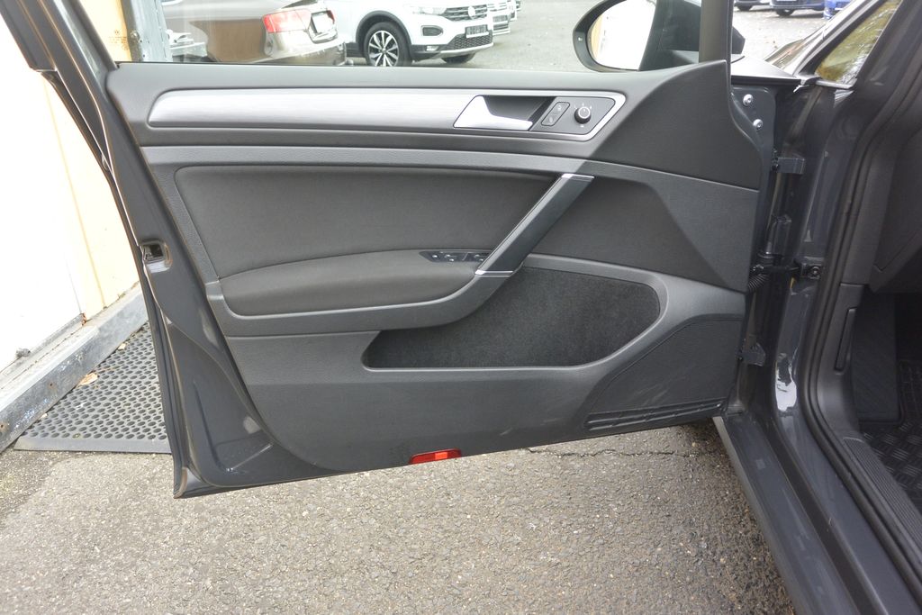 Volkswagen Golf 1.4TSi 92kW