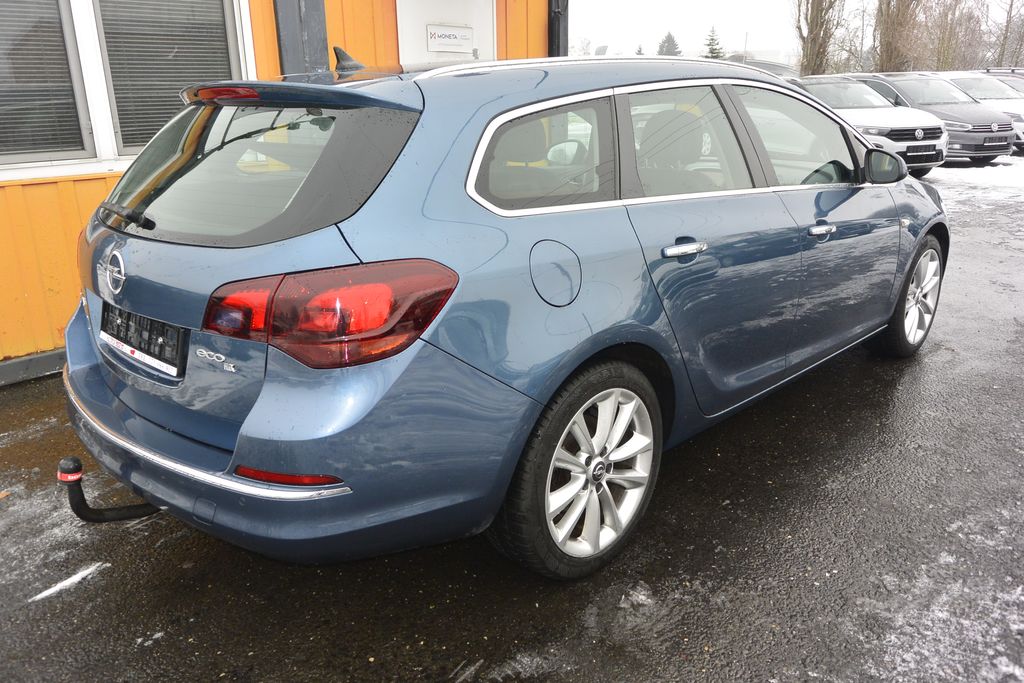 Opel Astra 2.0CDTi 121kW Xenon 121kW
