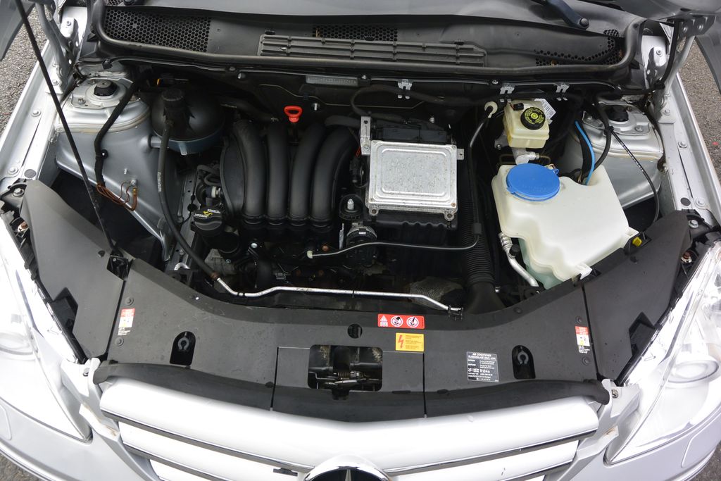 Mercedes-Benz B 200 2.0i automat 100kW