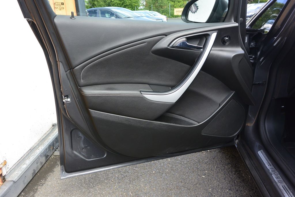 Opel Astra 1.4T 122kW 122kW