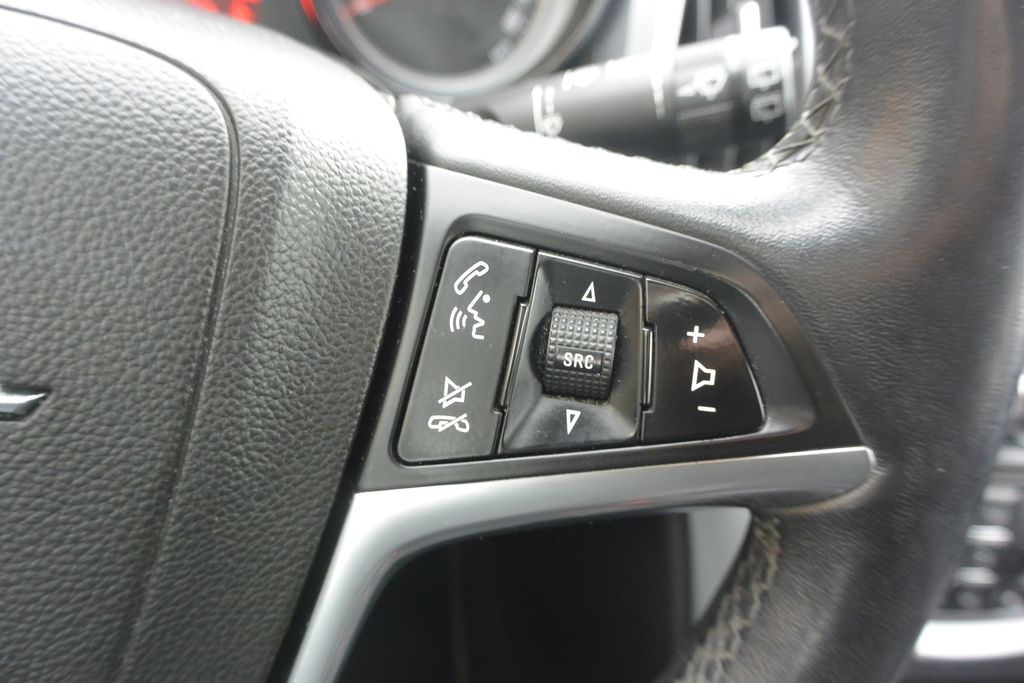 Opel Astra 2.0CDTi 121kW Xenon 121kW