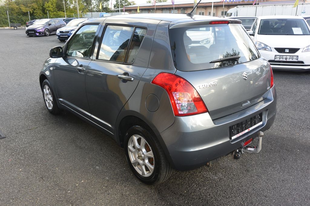 Suzuki Swift 1.3i16v 4×4 67kW