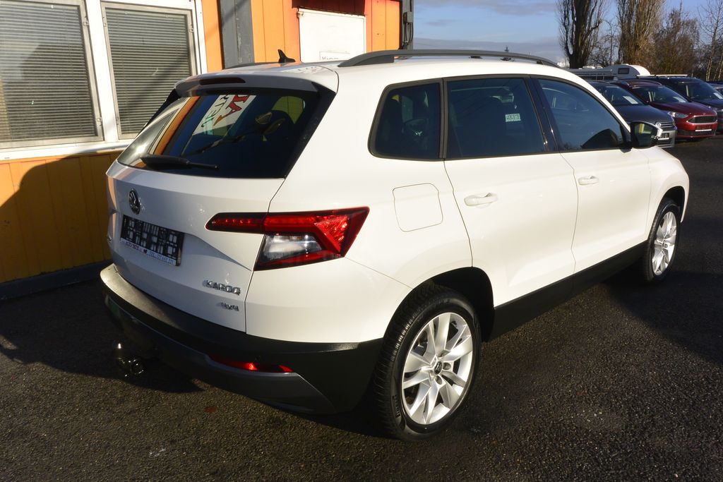 Škoda Karoq 2.0TDi 4×4 STYLE , LED,tažné,N 110kW
