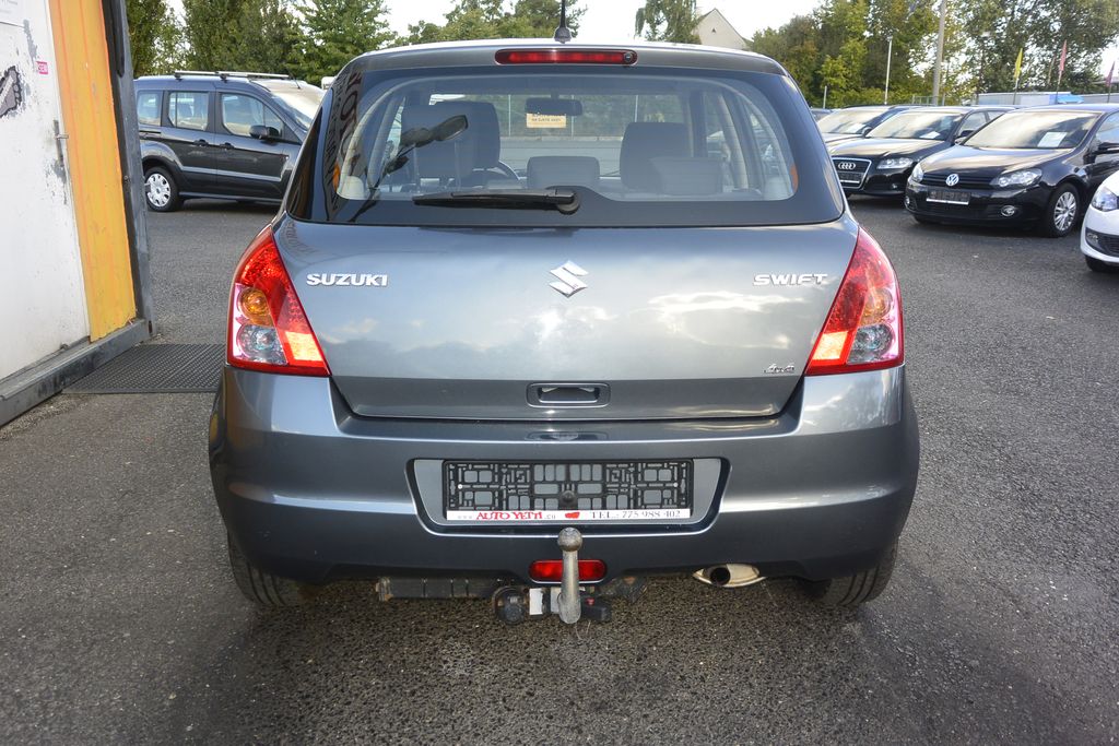 Suzuki Swift 1.3i16v 4×4 67kW
